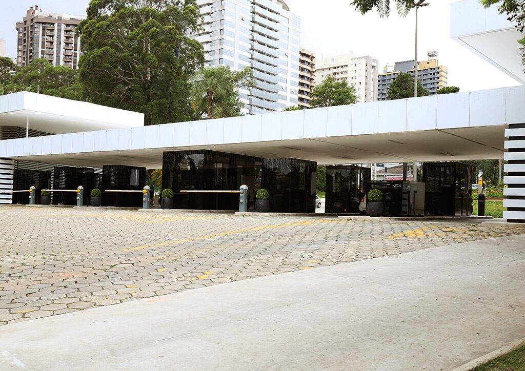 Venda, 4 dormitórios em RESIDENCIAL 1 - 5