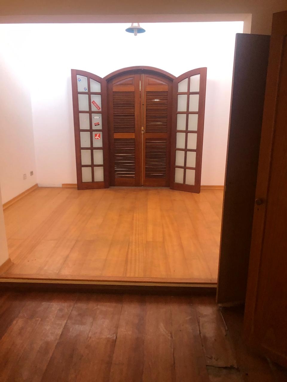 #352 - Casa em condomínio para Venda em Santana de Parnaíba - SP