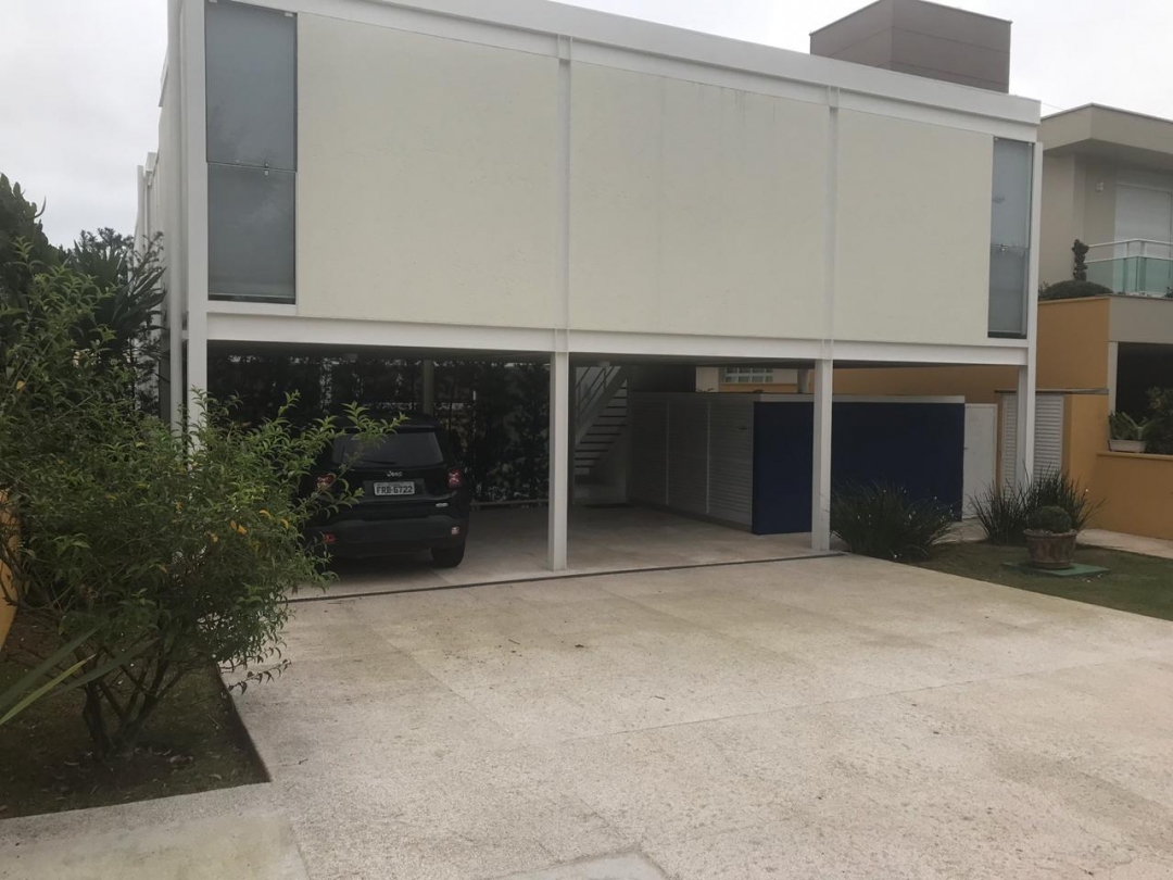 #372 - Casa em condomínio para Venda em Barueri - SP
