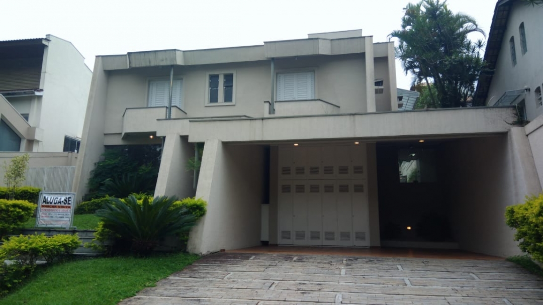 #598 - Casa em condomínio para Locação em Barueri - SP