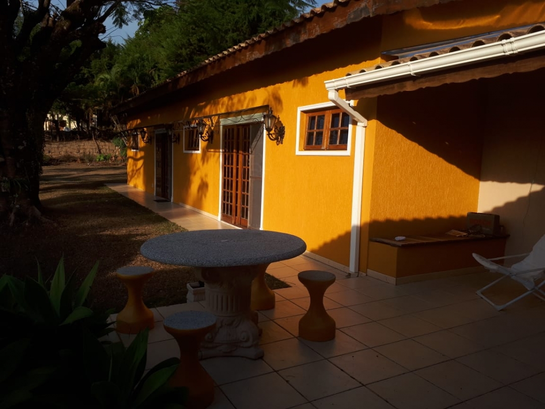 #674 - Casa em condomínio para Venda em Valinhos - SP