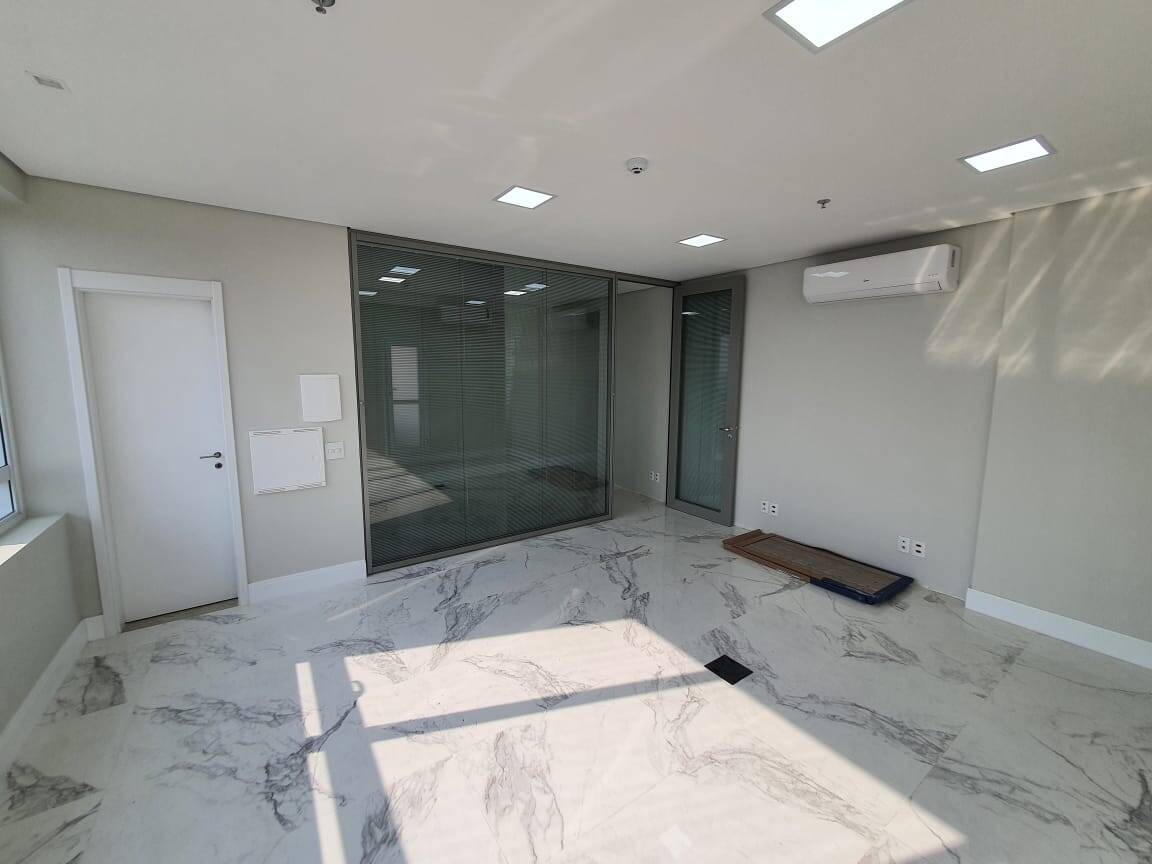 #824 - Sala para Venda em Barueri - SP