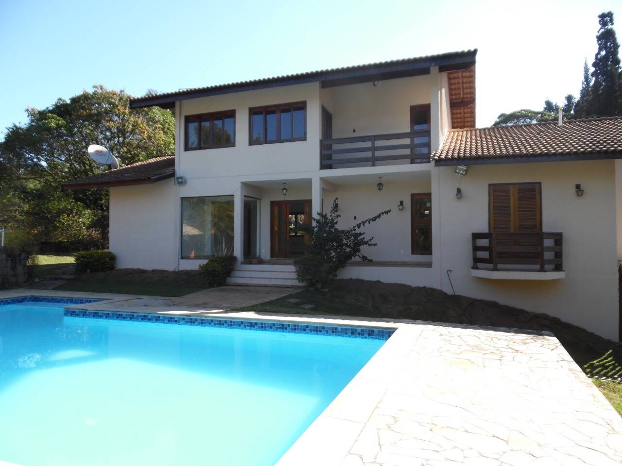 #943 - Casa para Venda em Valinhos - SP