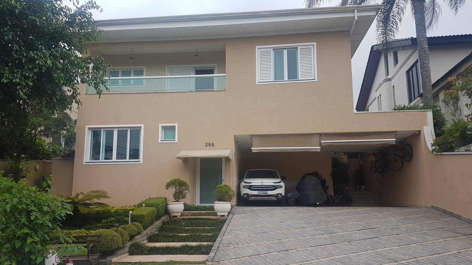 #984 - Casa em condomínio para Venda em Barueri - SP