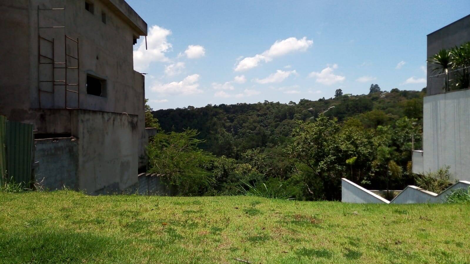 #1030 - Terreno em condomínio para Venda em Santana de Parnaíba - SP