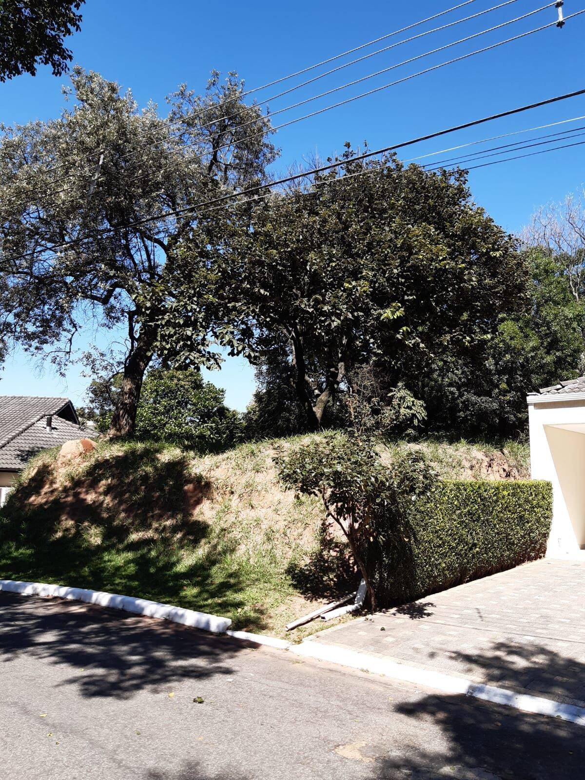 #1042 - Terreno em condomínio para Venda em Santana de Parnaíba - SP
