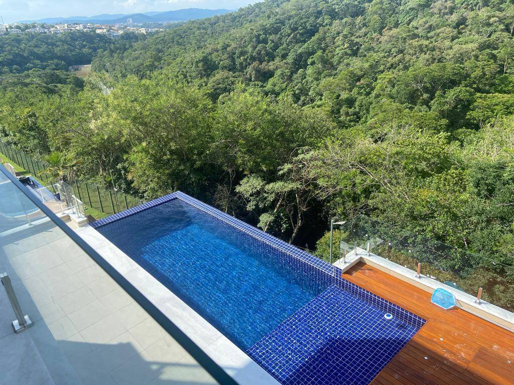 #1055 - Casa em condomínio para Venda em Santana de Parnaíba - SP