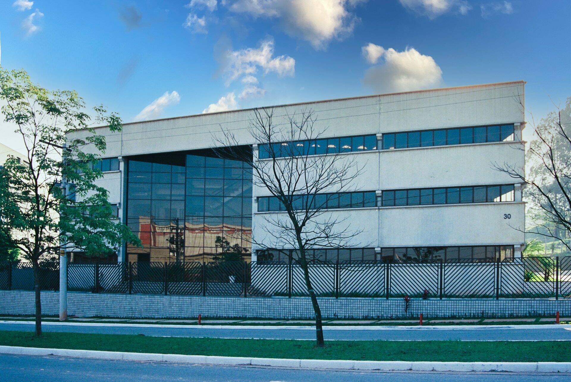 #1107 - Galpão para Locação em Barueri - SP