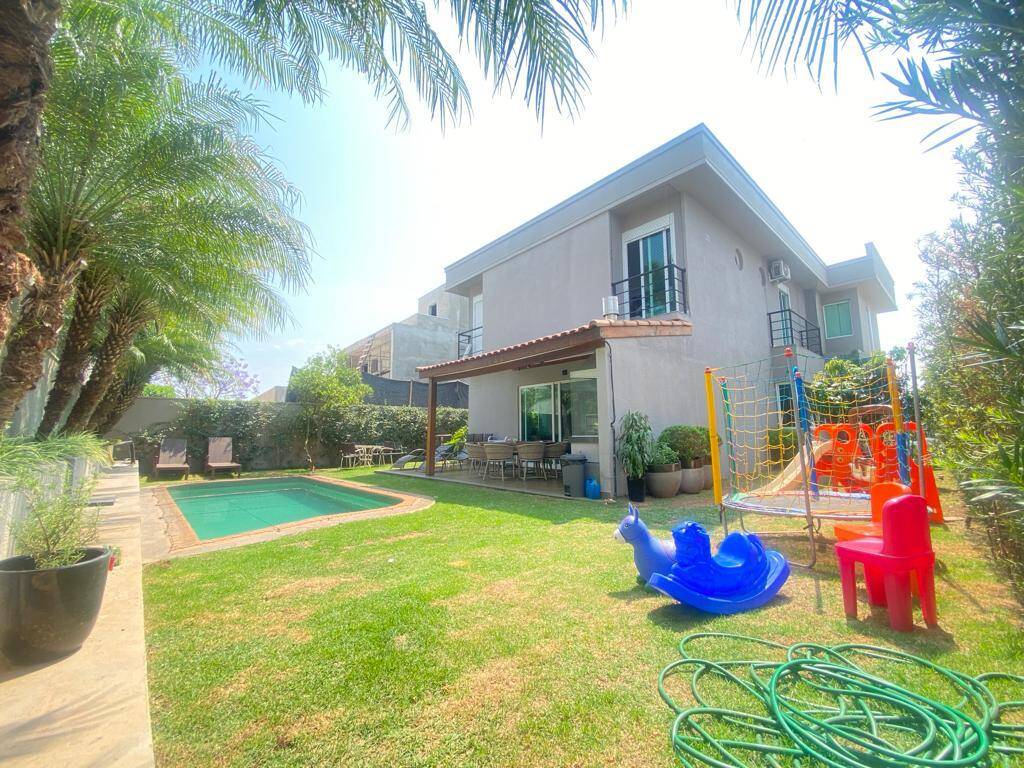 #1368 - Casa em condomínio para Venda em Santana de Parnaíba - SP