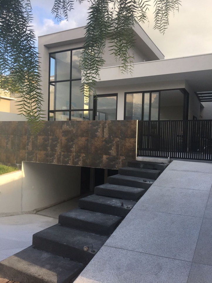 #143 - Casa em condomínio para Venda em Santana de Parnaíba - SP
