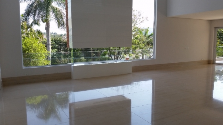 #215 - Casa em condomínio para Venda em Santana de Parnaíba - SP