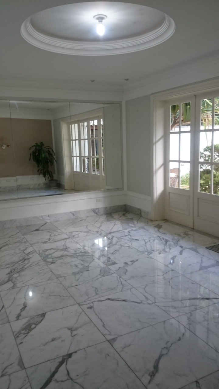 #231 - Casa em condomínio para Venda em Barueri - SP
