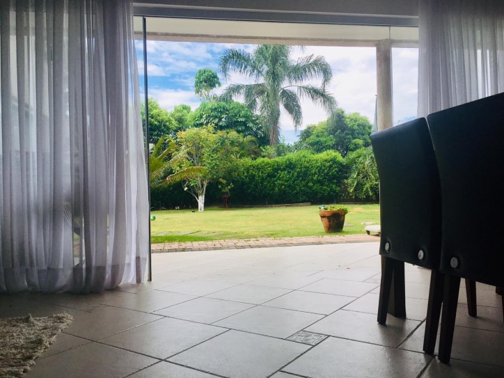 #296 - Casa em condomínio para Venda em Santana de Parnaíba - SP