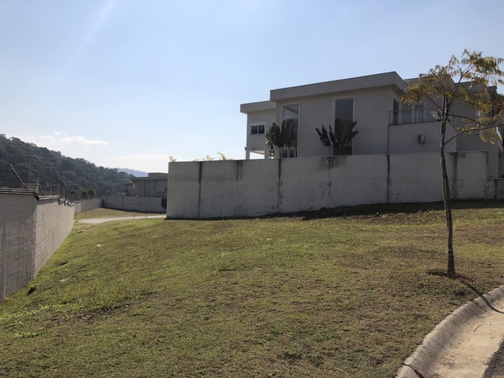 #56 - Terreno em condomínio para Venda em Santana de Parnaíba - SP