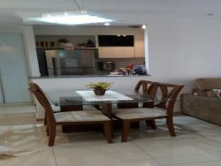Apartamento para Venda em JD Tupanci - 6