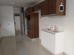 Casa em condomínio para Venda em Santana de Parnaíba - 3