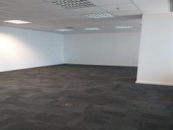 Conjunto Comercial para Locação em ALPHAVILLE - 17