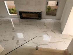 #470 - Casa em condomínio para Venda em Santana de Parnaíba - SP