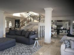 #480 - Casa em condomínio para Venda em Santana de Parnaíba - SP