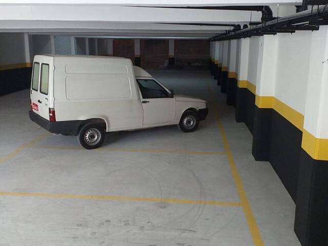 Apartamento para Locação em Jardim Tupanci - 11