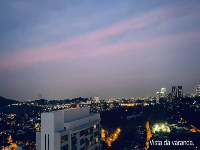 Apartamento para Venda em Melville Empresarial  I e  II - 18