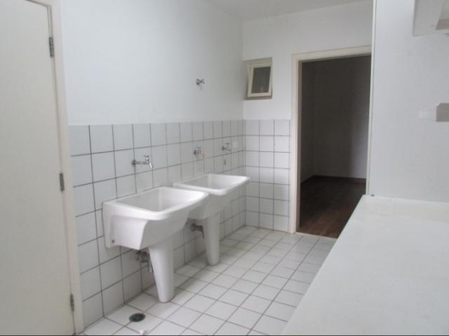 Apartamento para Venda em ALPHAVILLE - 23