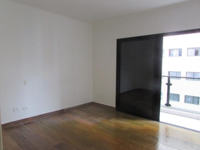 Apartamento para Venda em ALPHAVILLE - 11