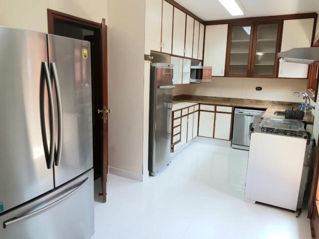 Casa em condomínio para Venda em ALPHAVILLE - 10