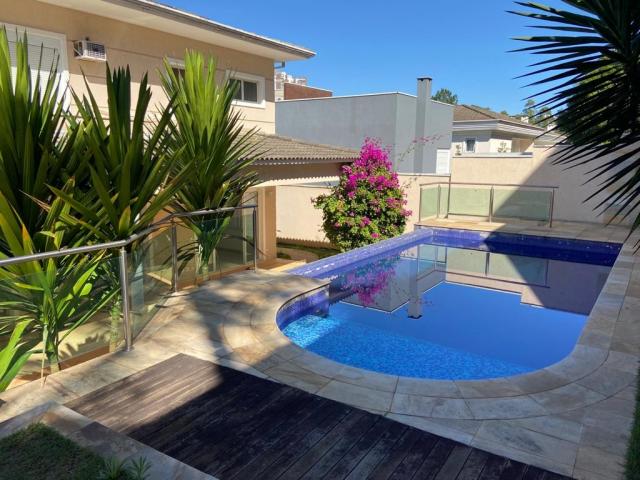 #626 - Casa em condomínio para Locação em Santana de Parnaíba - SP