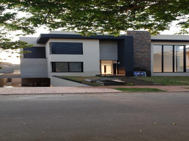 #731 - Casa em condomínio para Venda em Santana de Parnaíba - SP