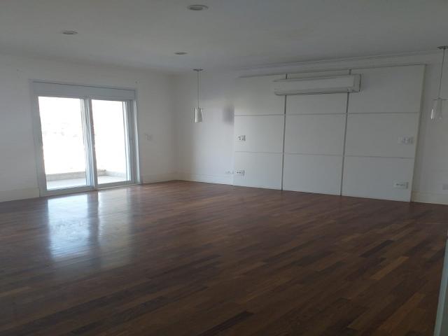 suite 4