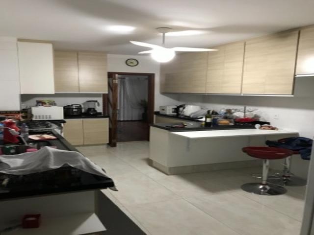 #805 - Casa em condomínio para Venda em Santana de Parnaíba - SP