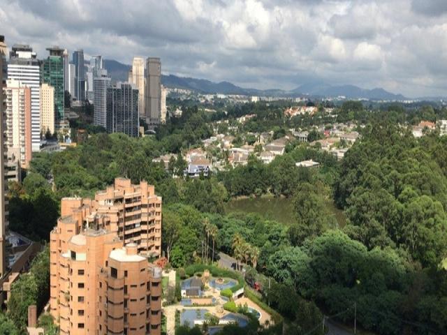 Apartamento para Venda em Melville Empresarial II - 17