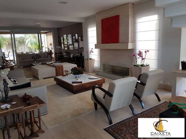 #823 - Casa em condomínio para Venda em Santana de Parnaíba - SP