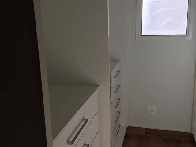 Apartamento para Venda em TAMBORÉ - 10