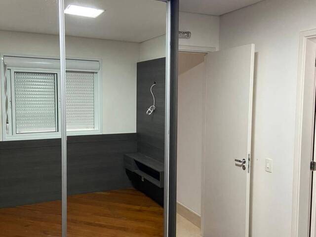 Apartamento para Locação em TAMBORÉ - 22