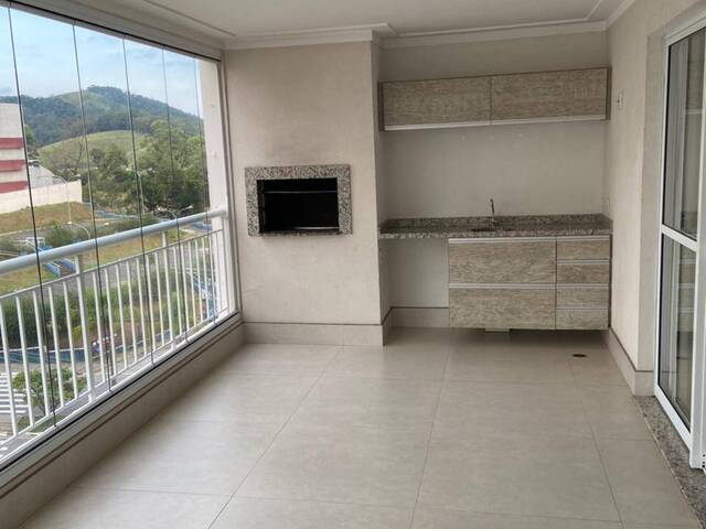 Apartamento para Locação em TAMBORÉ - 24