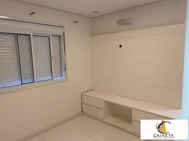Apartamento para Locação em TAMBORÉ - 27