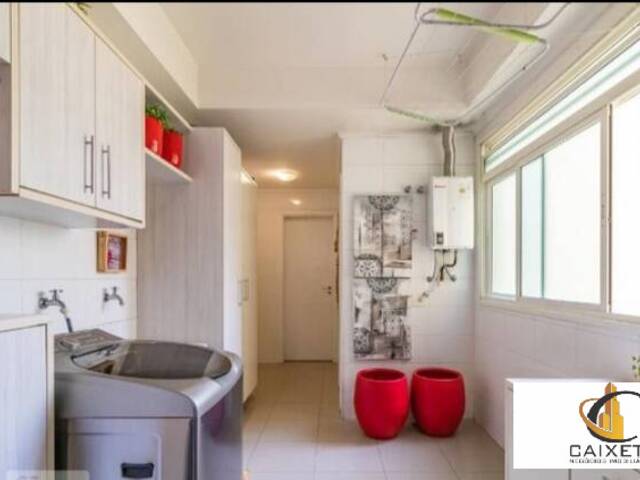 Apartamento para Venda em Santana de Parnaíba - 5