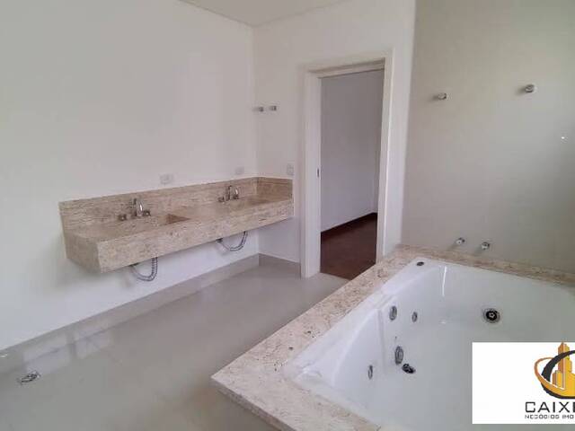Casa em condomínio para Venda em Alphaville - 22