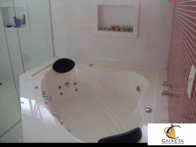 Casa em condomínio para Venda em Alphaville - 18