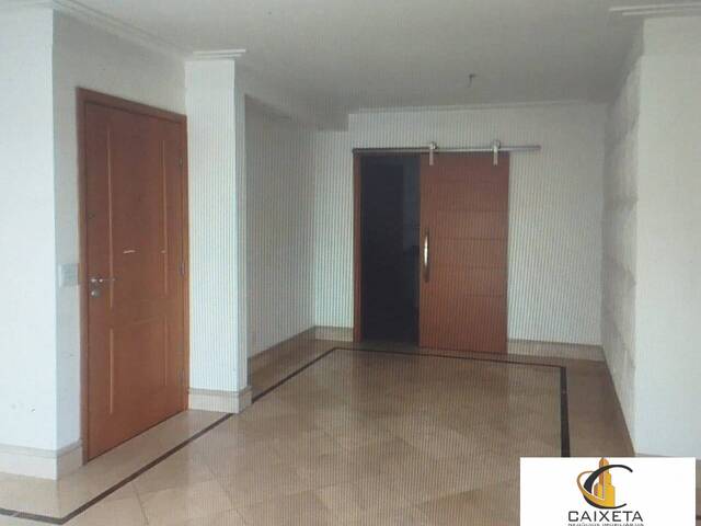 Apartamento para Venda em TAMBORÉ - 10