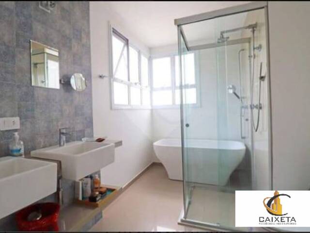 Apartamento para Venda em PINHEIROS - 24