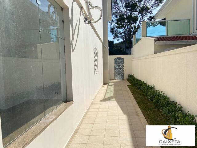 #919 - Casa em condomínio para Locação em Barueri - SP