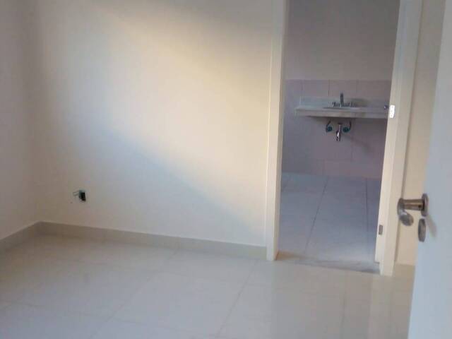 Casa para Venda em Alphaville - 12