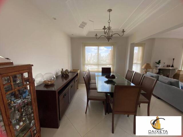 Apartamento para Venda em Moema - 10