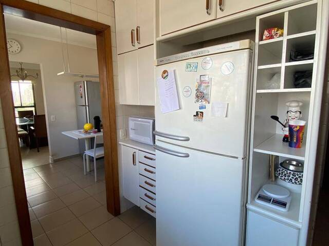 Apartamento para Venda em Moema - 12