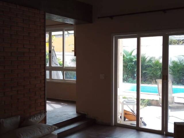 #933 - Casa em condomínio para Venda em Santana de Parnaíba - SP