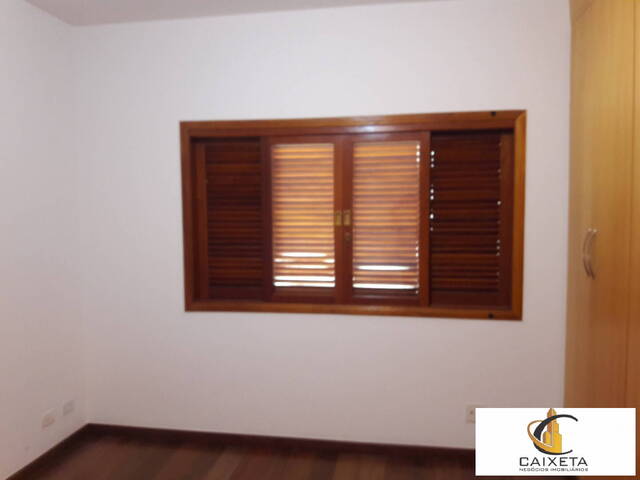 Casa para Locação em Alphaville - 25