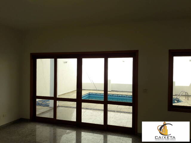 Casa para Locação em Alphaville - 16